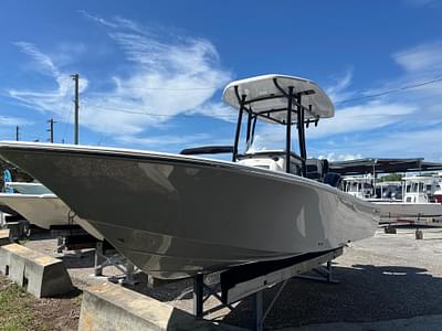 BOATZON | Tidewater 2300 Carolina Bay 2026 BOATZON | Tidewater 2300 Carolina Bay 2026