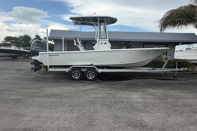 BOATZON | Tidewater 2300 Carolina Bay 2027 BOATZON | Tidewater 2300 Carolina Bay 2027