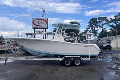 BOATZON | Tidewater 232 CC Adventure 2023