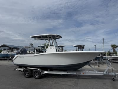BOATZON | Tidewater 232 CC Adventure 2026