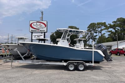 BOATZON | Tidewater 232 CC Adventure 2027
