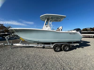 BOATZON | Tidewater 232 LXF 2026