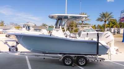 BOATZON | Tidewater 232 LXF 2026
