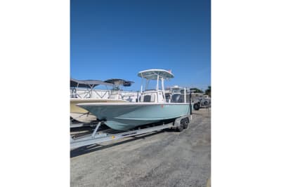 BOATZON | Tidewater 2410 Bay Max 2023