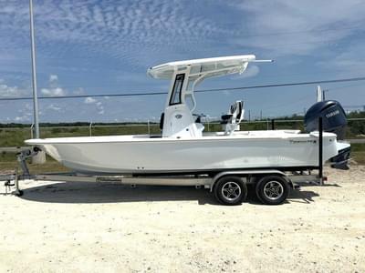 BOATZON | Tidewater 2410 Bay Max 2025 BOATZON | Tidewater 2410 Bay Max 2025