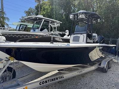 BOATZON | Tidewater 2500 Carolina Bay 2020