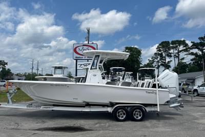 BOATZON | Tidewater 2500 Carolina Bay 2023