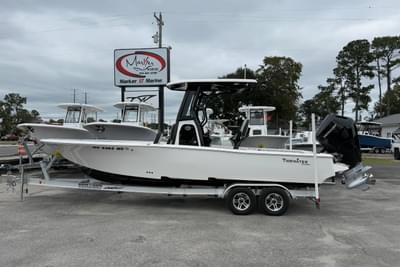 BOATZON | Tidewater 2500 Carolina Bay 2024 BOATZON | Tidewater 2500 Carolina Bay 2024