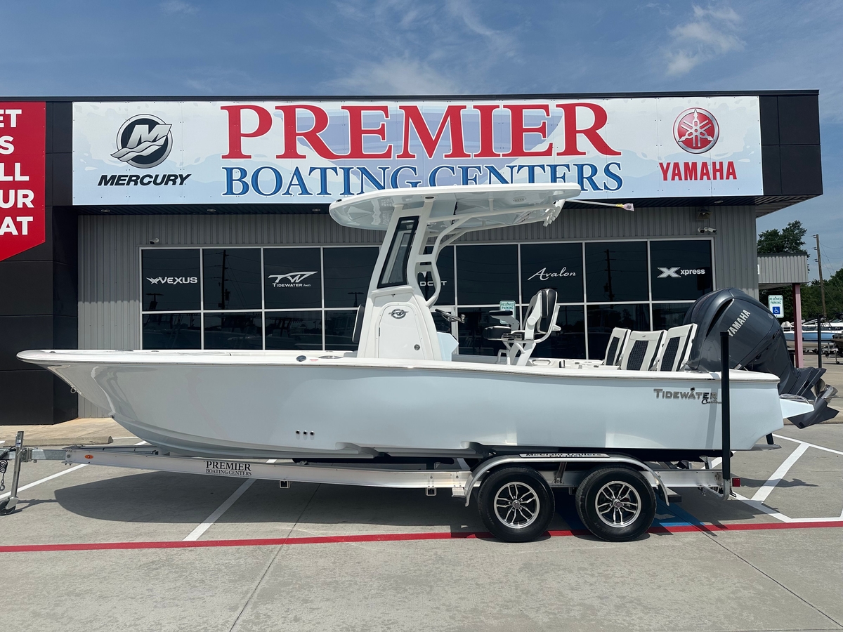 2025 Tidewater 2500 Carolina Bay - Sold Boat