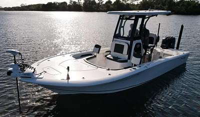 BOATZON | Tidewater 2500 Carolina Bay 2025