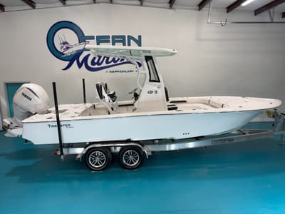 BOATZON | Tidewater 2500 Carolina Bay 2026