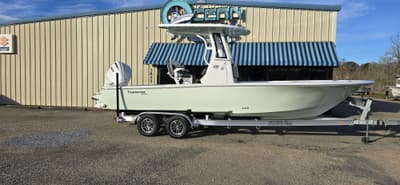 BOATZON | Tidewater 2500 Carolina Bay 2026