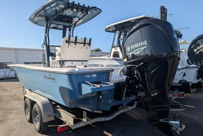 BOATZON | Tidewater 2500 Carolina Bay 2026