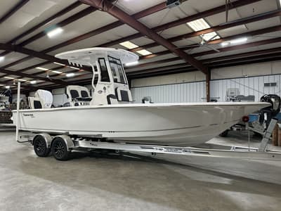 BOATZON | Tidewater 2500 Carolina Bay 2026