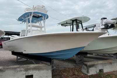 BOATZON | Tidewater 2500 Carolina Bay 2026 BOATZON | Tidewater 2500 Carolina Bay 2026