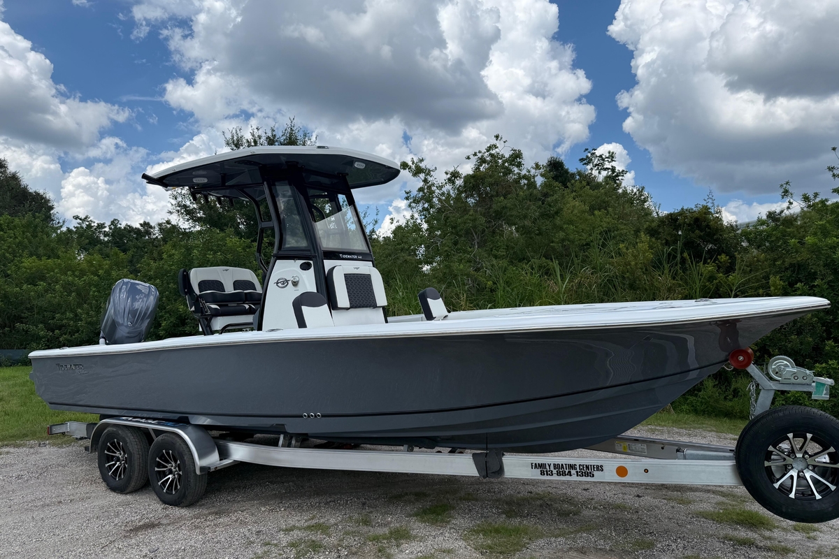 2026 Tidewater 2500 Carolina Bay - Sold Boat