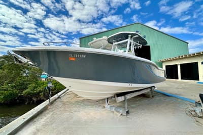 BOATZON | Tidewater 252 CC Adventure 2019