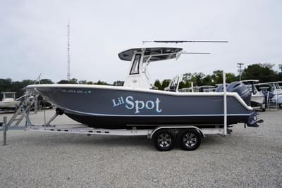BOATZON | Tidewater 256 CC Adventure 2021