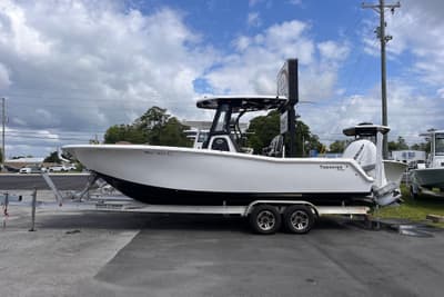 BOATZON | Tidewater 256 CC Adventure 2022