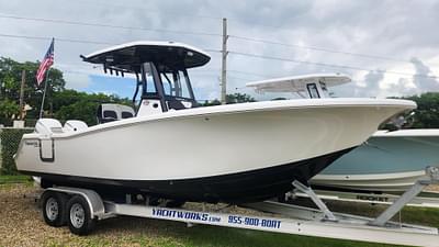 BOATZON | Tidewater 256 CC Adventure 2026