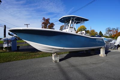 BOATZON | Tidewater 256 CC Adventure 2027