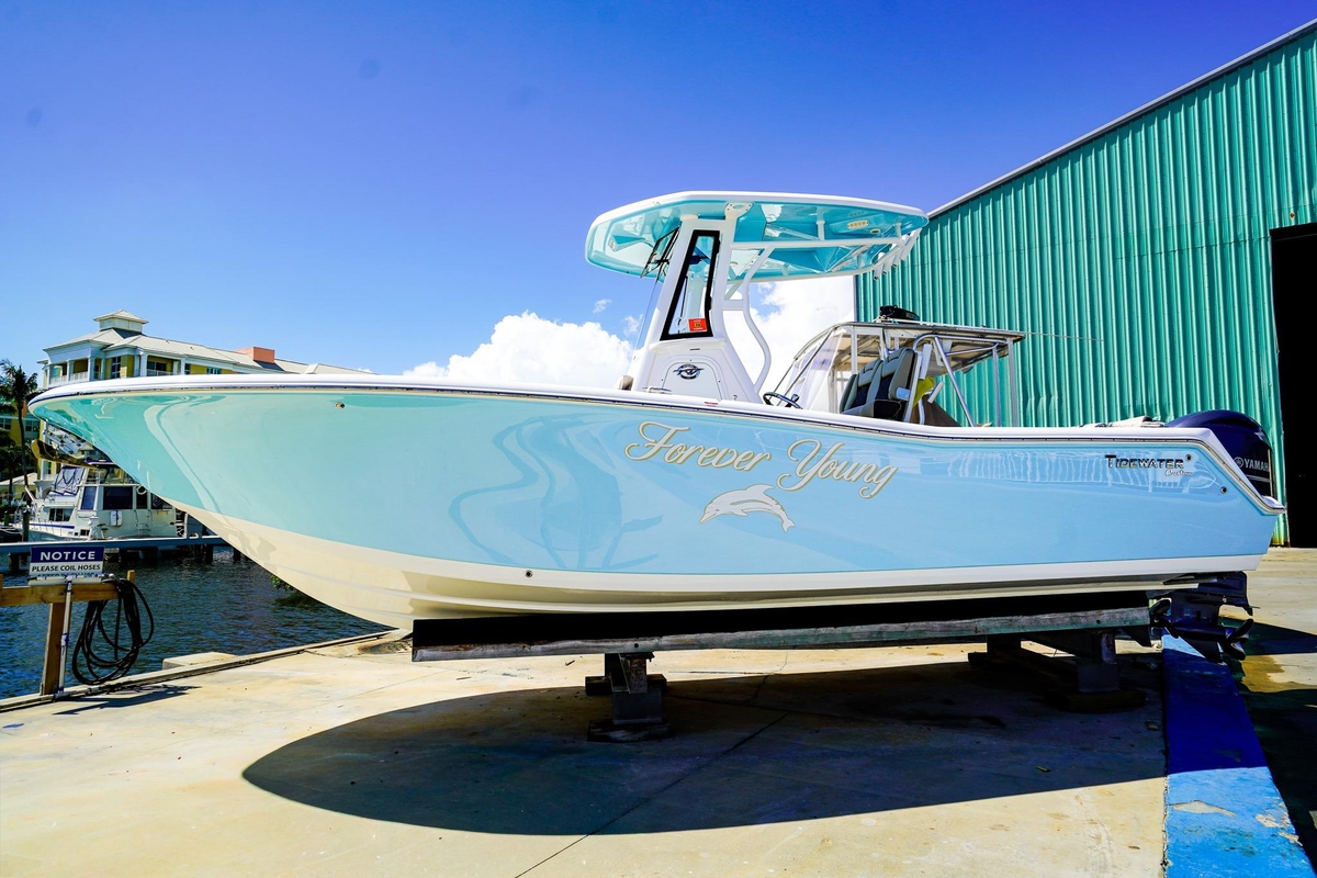 2021 Tidewater 256 LXF - Sold Boat