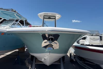 BOATZON | Tidewater 256 LXF 2022