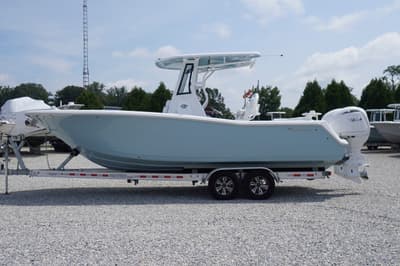 BOATZON | Tidewater 256 LXF 2027