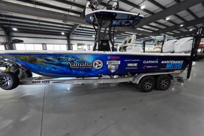 BOATZON | Tidewater 2700 Carolina Bay 2024