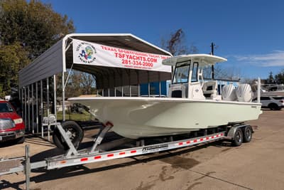 BOATZON | Tidewater 2700 Carolina Bay 2026