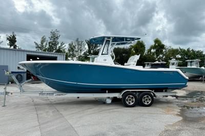 BOATZON | Tidewater 272 CC Adventure 2026 BOATZON | Tidewater 272 CC Adventure 2026