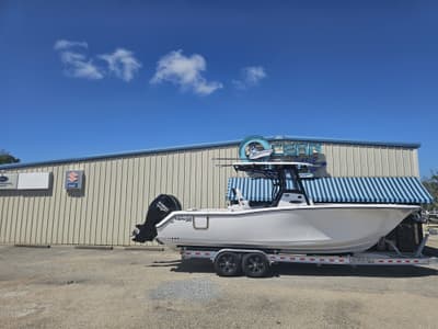 BOATZON | Tidewater 282 Bluewater 2026