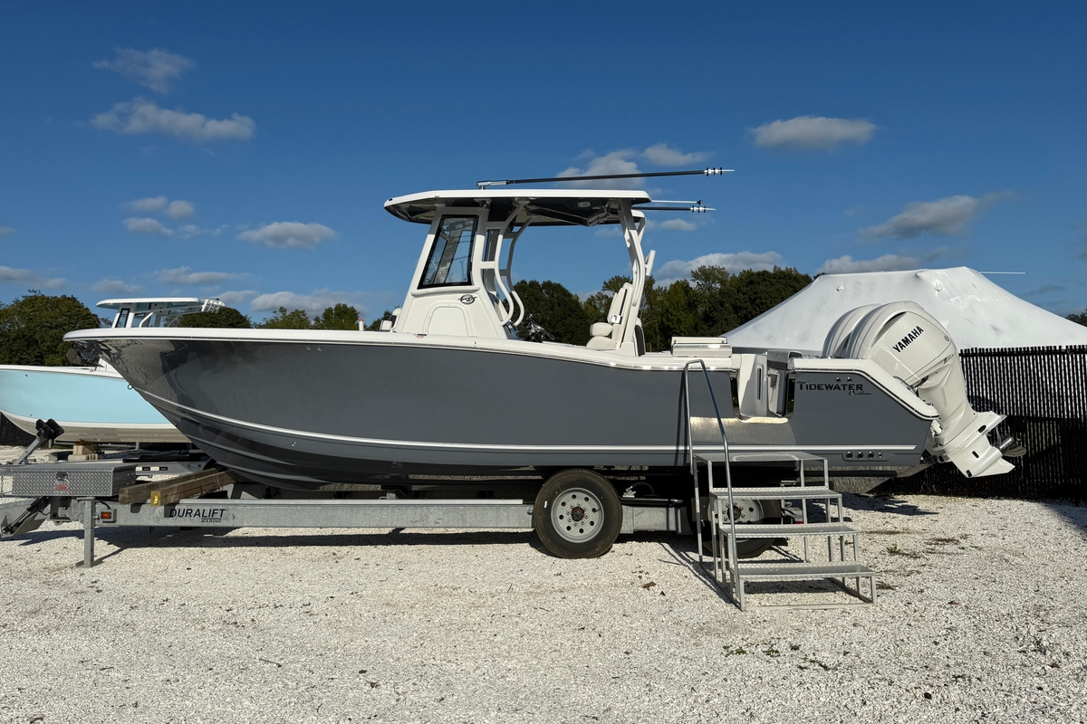 2026 Tidewater 282 CC Adventure - Sold Boat
