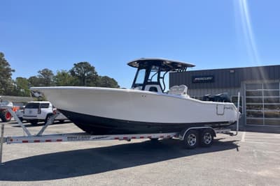 BOATZON | Tidewater 282 CC Adventure 2026