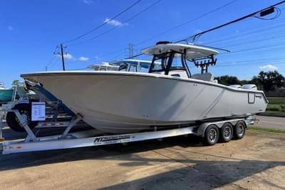 BOATZON | Tidewater 302 CC Adventure 2026