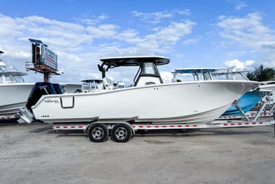 BOATZON | Tidewater 302 CC Adventure 2026 BOATZON | Tidewater 302 CC Adventure 2026