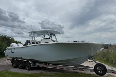 BOATZON | Tidewater 302 CC Adventure 2026