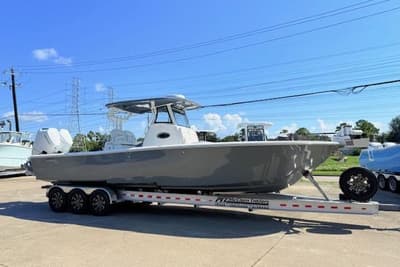 BOATZON | Tidewater 3100 Carolina Bay 2026 BOATZON | Tidewater 3100 Carolina Bay 2026