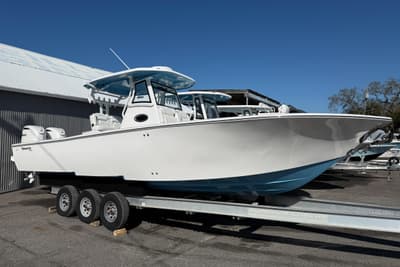 BOATZON | Tidewater 3100 Carolina Bay 2026 BOATZON | Tidewater 3100 Carolina Bay 2026