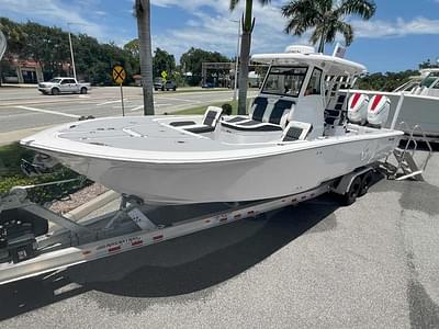 BOATZON | Tidewater 3100 CB 2025