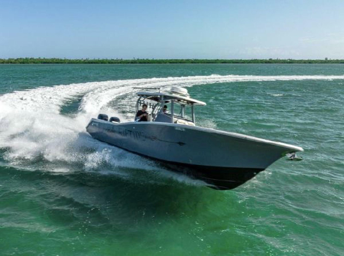 2020 Tidewater 320 CC Adventure - Sold Boat