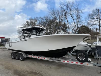 BOATZON | Tidewater 320 CC Adventure 2023 BOATZON | Tidewater 320 CC Adventure 2023