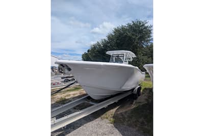 BOATZON | Tidewater 320 CC Adventure 2027