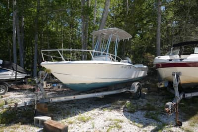 BOATZON | Tidewater Boats 180CC 2012