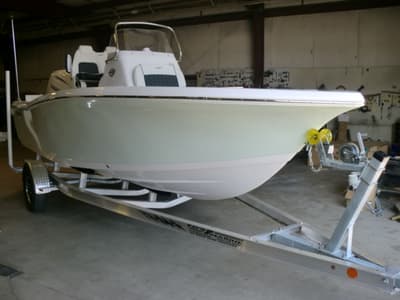 BOATZON | TideWater Boats 198 CC Adventure Center Console Boat 2027