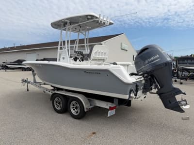 BOATZON | TideWater Boats 210 CC Adventure 2018