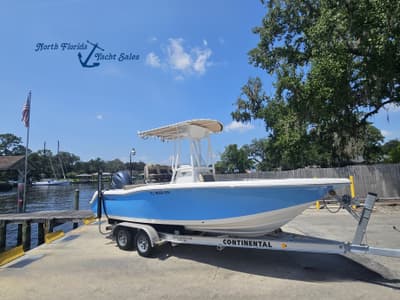 BOATZON | Tidewater Boats 210 LXF 2019