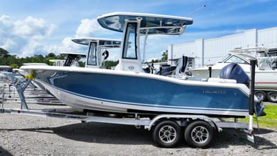 BOATZON | Tidewater Boats 210 LXF 2026