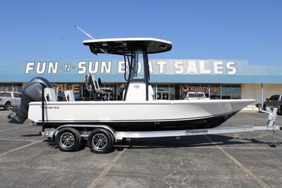 BOATZON | TideWater Boats 2110 BM 2026