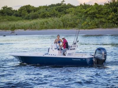 BOATZON | TideWater Boats 2110 BM 2026 BOATZON | TideWater Boats 2110 BM 2026